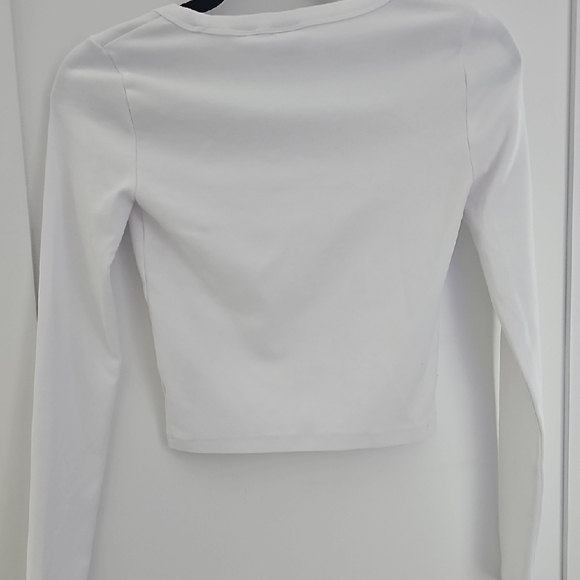 Sunday Best White Fitted Crop Top Size 2XS - Picture 4 of 6